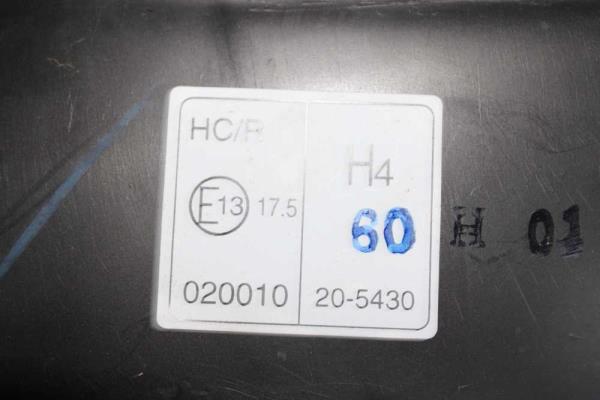 PHARE GAUCHE PEUGEOT 405 - Vue 3